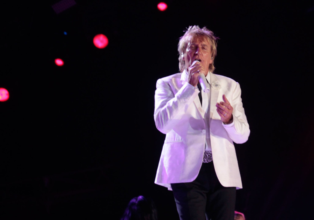 Rod Stewart durante apresentação no Rock In Rio 2015. *Foto: Foto: Cacau Fernandes/Agêncio O Dia/Estadão Conteúdo**