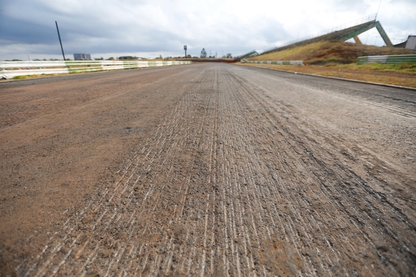 Brasília(DF), 09/09/2015 - Obras do Autódromo Nelso Piquet em Brasília ficam paradas por irregularidades - Foto: Daniel Ferreira/Metrópoles