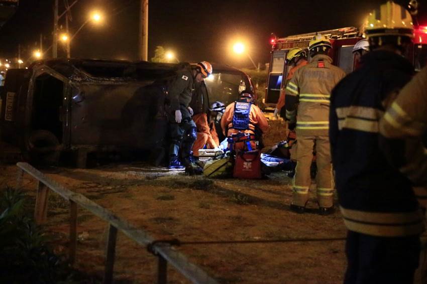 Motorista de 43 anos morre após capotagem em São Sebastião Metrópoles