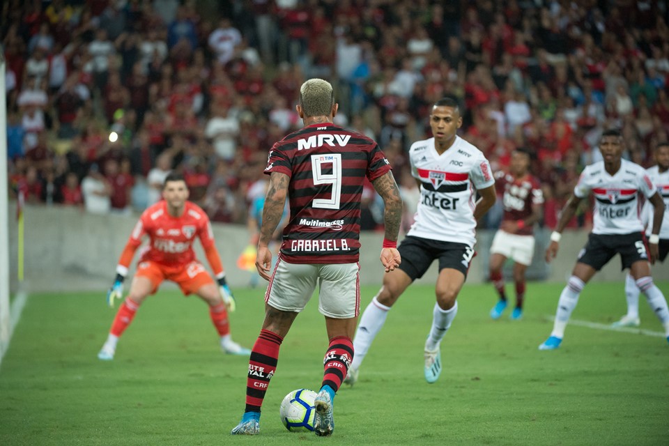 Na Estreia De Diniz S O Paulo Empata O Flamengo No Maracan