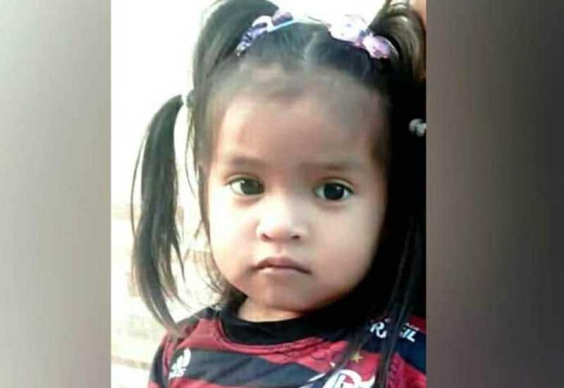 Criança de 3 anos morre após ser baleada acidentalmente pelo padrasto