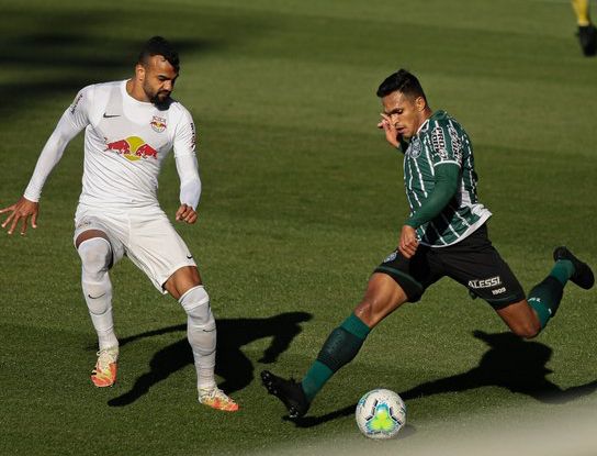 técnico interino Coritiba vence o Red Bull Bragantino de virada