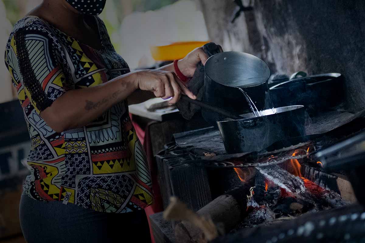 Datafolha a cada 4 brasileiros 1 não têm comida suficiente em casa