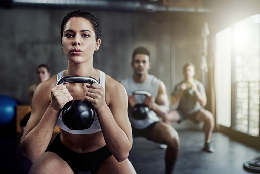 Como dividir o treino de musculação por 3 dias na semana Metrópoles