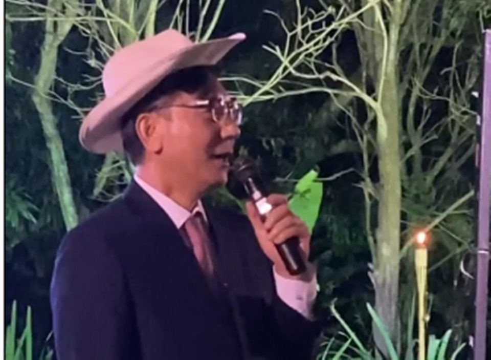 Embaixador Da Coreia Do Sul Canta Evid Ncias De Chit Ozinho Xoror