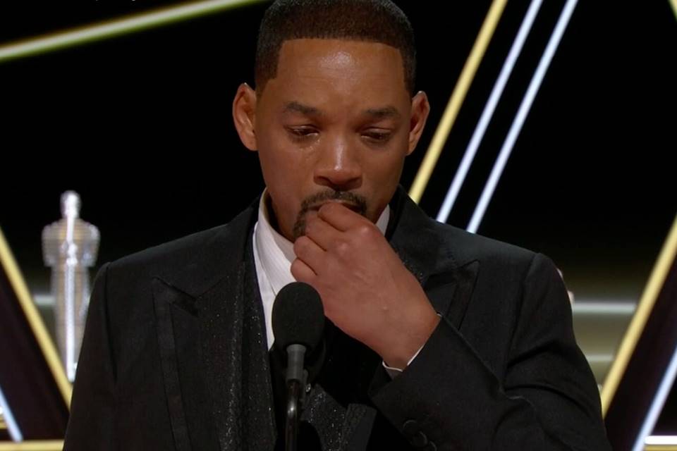 Oscar 2022 Will Smith pode perder prêmio após tapa Saiba mais