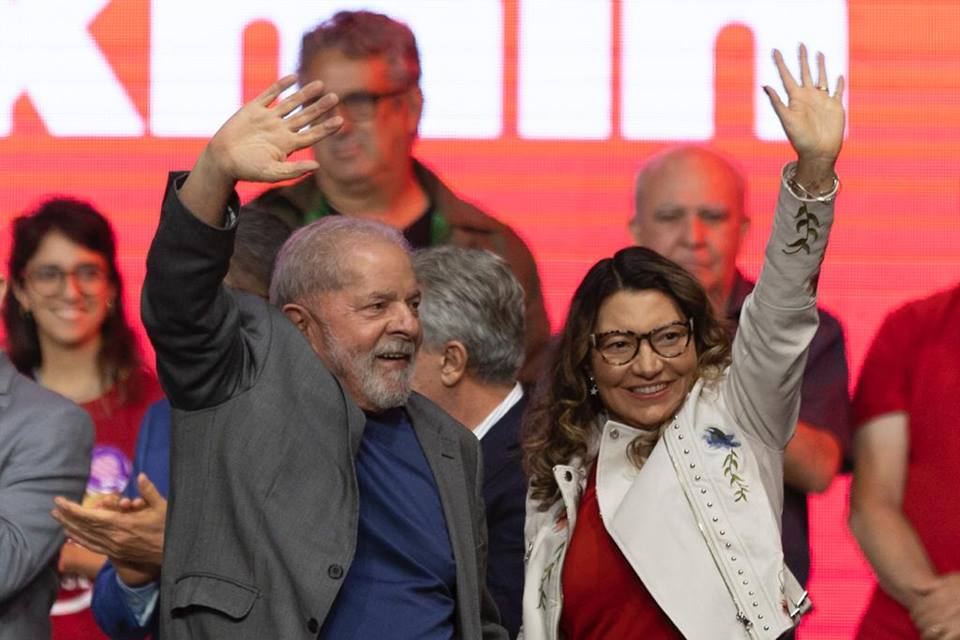 Lula E Janja Assinam Carta Em Defesa Da Democracia Metr Poles