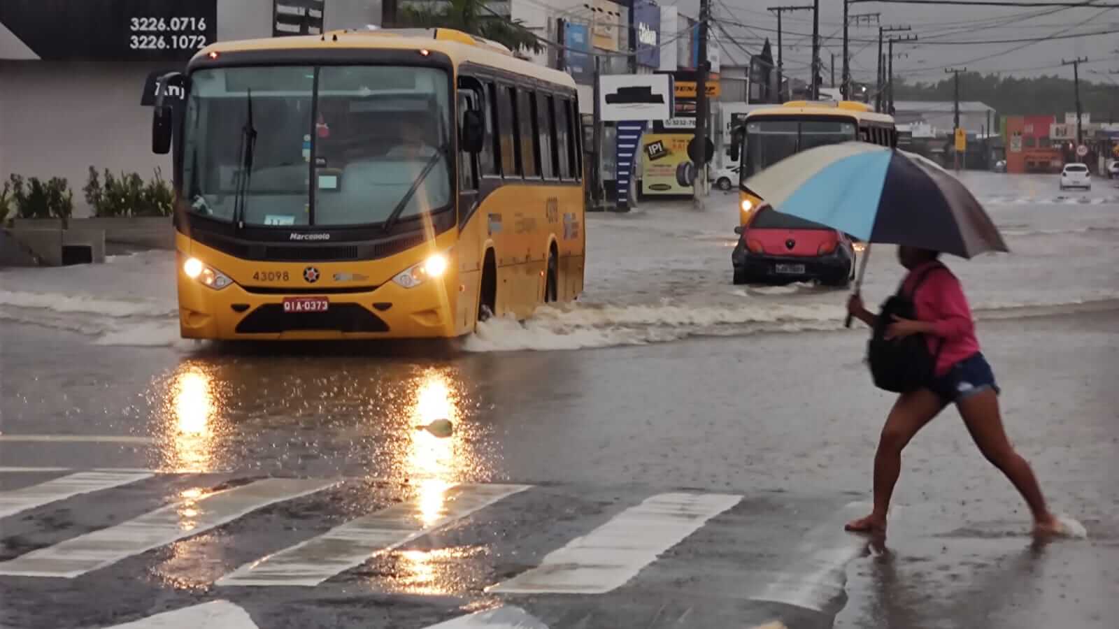 Chuva Em Sc Deixa Mortos Desabrigados E Rodovias Bloqueadas Metr Poles