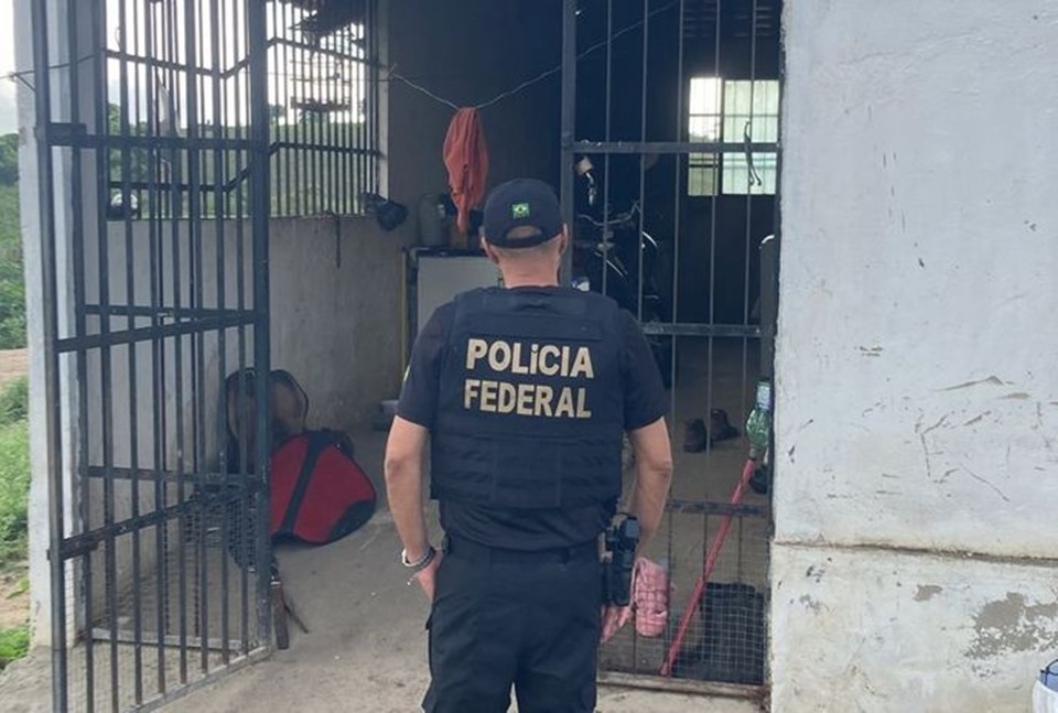 PF deflagra operação contra extração ilegal de areia na Paraíba