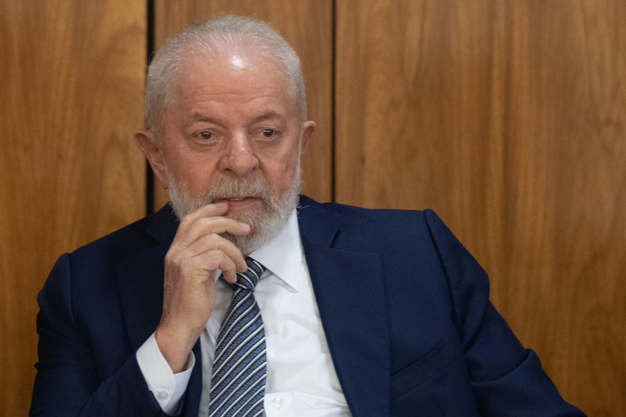 Lula veta integralmente desoneração da folha de pagamento Metrópoles