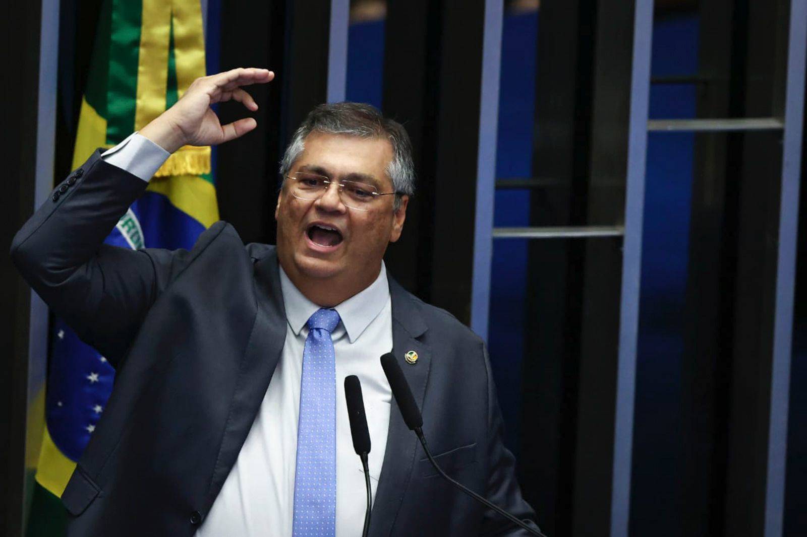 Dino Suspende Regra Sobre Aposentadoria De Policiais Homens E Mulheres