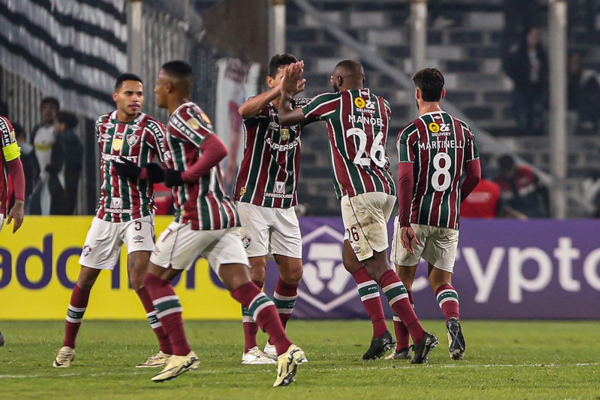 Fluminense busca manter tabu contra o Cerro e garantir classificação