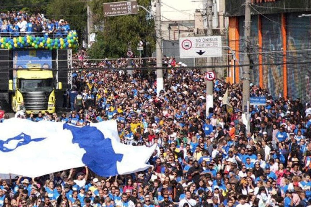 Shows E Discursos Marcha Para Jesus Re Ne Milhares De Fi Is Em Sp