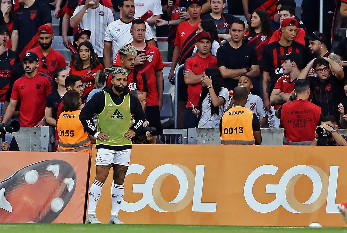 Gabigol Mostra Tatuagem Da Liberta Para Provocar Torcida Do Athletico