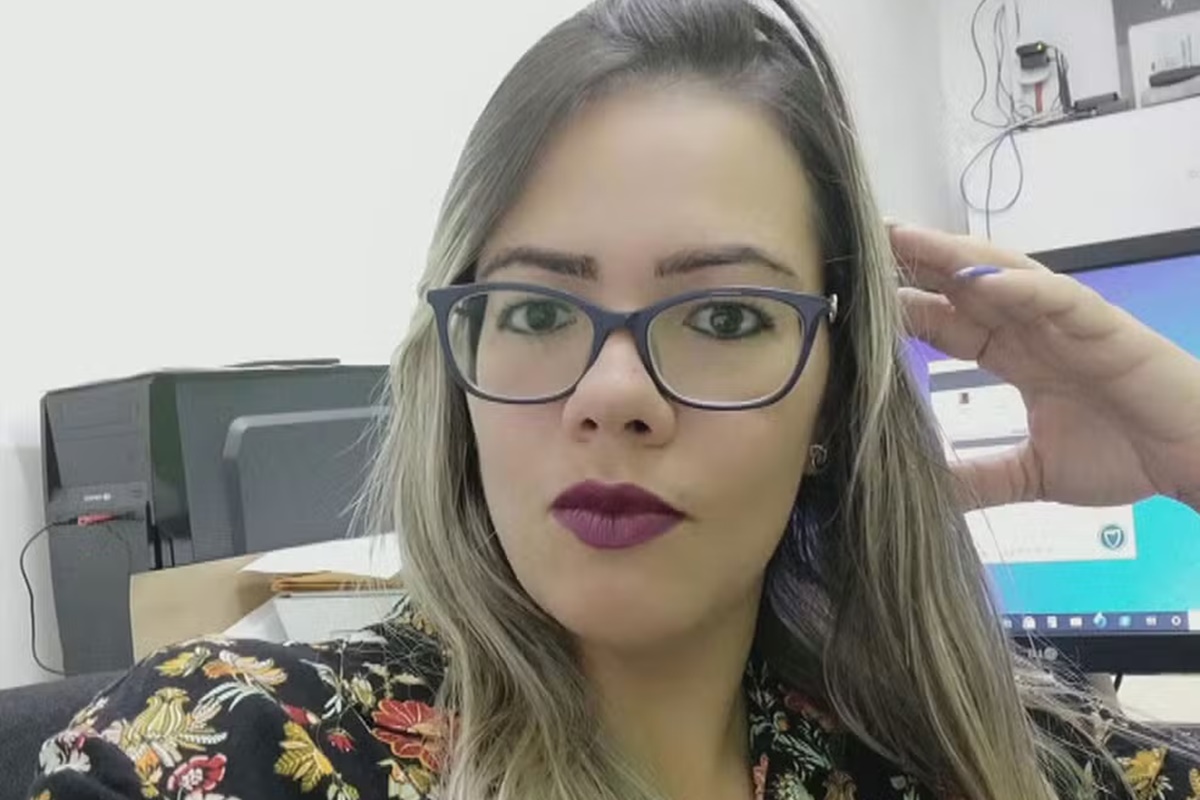 Mulher Morre Ap S Ser Baleada No Pesco O Em Duque De Caxias Metr Poles