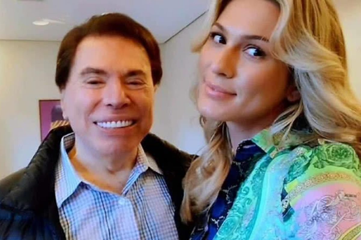 Ap S Cr Ticas A Patr Cia L Via Andrade Refor A Amor Por Silvio Santos