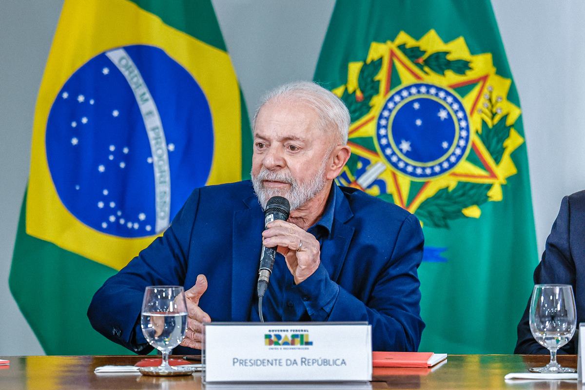 Médico de Lula explica traumatismo craniano e como foi queda Metrópoles