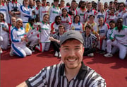 MrBeast realizou desafios com 100 pessoas, no qual apenas uma ganharia o prêmio em dinheiro - Metrópoles