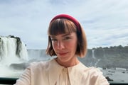 Alice Wegmann compartilha post que expõe Cauã Raymond, colega de novela