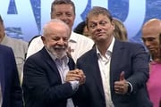 Lula (PT) e Tarcísio de Freitas (MDB) se reuniram algumas vezes no litoral paulista