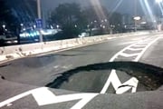 Marginal Tietê é interditada após reaparecimento de cratera