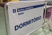 No total, há 100 vagas por noite para pessoas em situação de rua e de vulnerabilidade social
