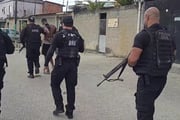 Barricada e fuzil no banheiro. Como foi a megaoperação contra o Peixão