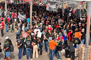 Educadores fizeram a segunda assembleia desde o início da greve