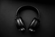 Fones de ouvido da Celine