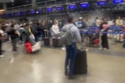 Os reflexos da paralisação continuam na manhã desta quinta-feira (12/6) no aeroporto