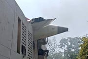 Avião da Air India se chocou com prédios