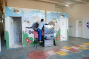 Vistoria começou em escolas consideradas "problemáticas"