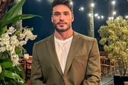 Lucas Viana foi até Dubai para receber um prêmio