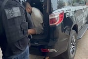 Detento em prisão domiciliar é preso com drogas e armas