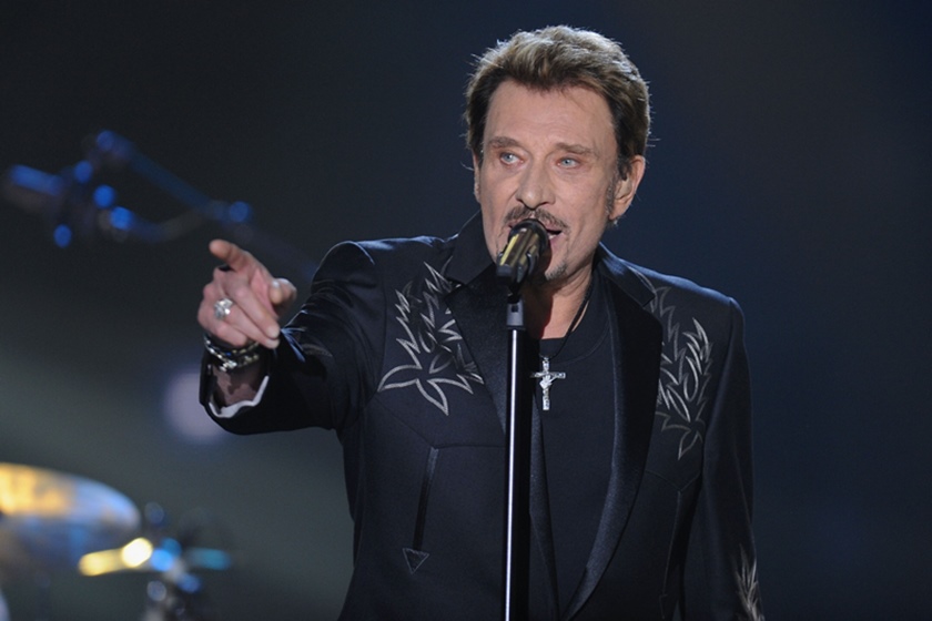 La France pleure la mort de la rock star Johnny Hallyday