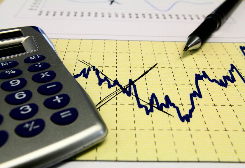 Desaceleração na economia explica revisão do PIB para baixo