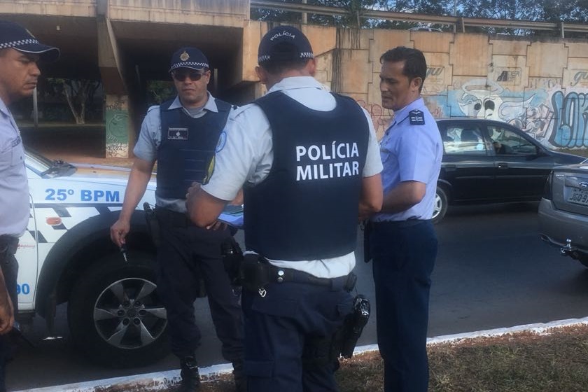 PMDF Prende Homem Que Se Passava Por Major Da FAB Para Fugir De Blitz