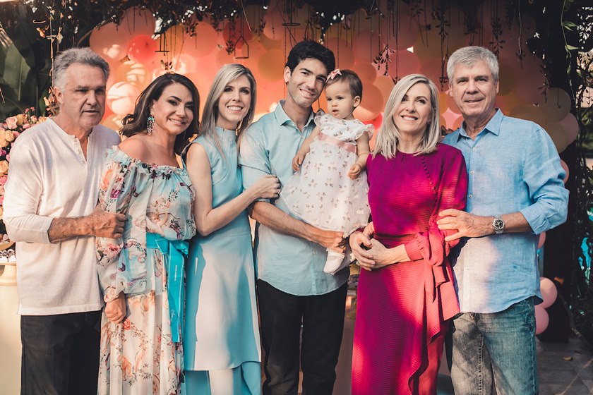 Carlos Carpaneda, Isabella Carpaneda, Renata Hanones, Erick Carpaneda, Luíza Carpaneda, Neyla Hanones e Clóvis Hanones