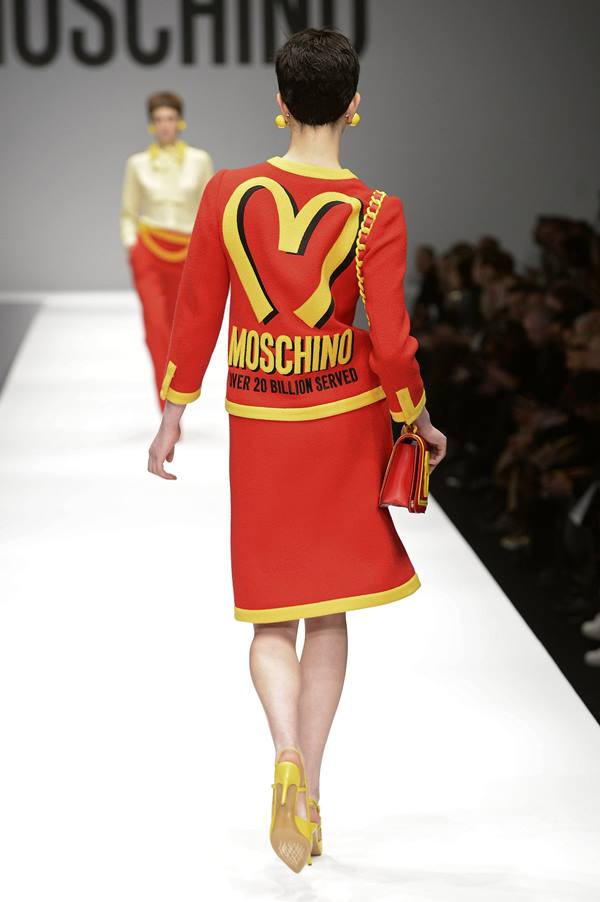 Mc Donald's na passarela da Moschino - Metrópoles