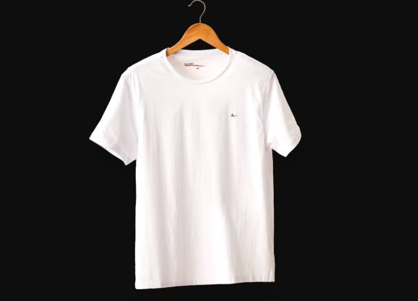 camiseta branca