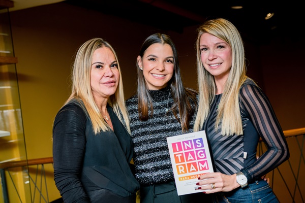 Denise Garcia Munhoz, Júlia Munhoz e Flávia Munhoz