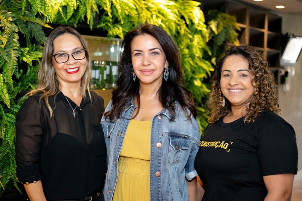 Miriam Roseli, Claudia Meireles e Andrea Alves