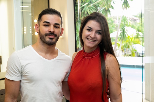 Valdson Lessa de Farias e Amanda Aricia