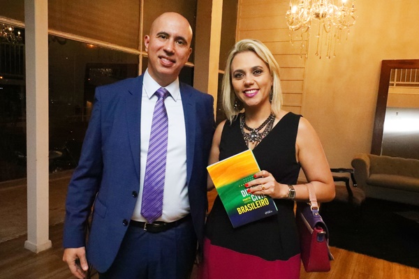 Rafael Ferraresi e Juliana Xavier