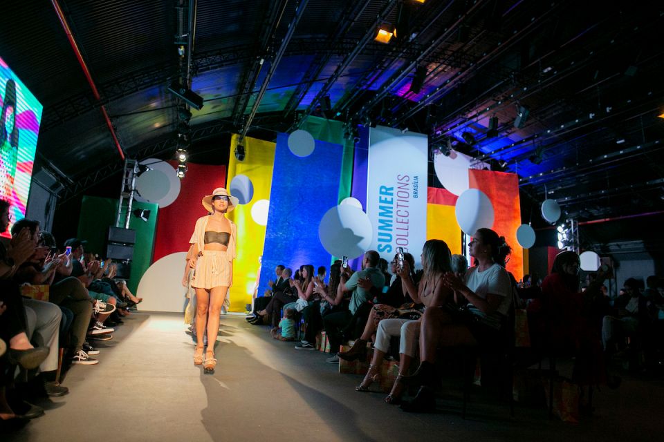 Desfile no Summer Collections