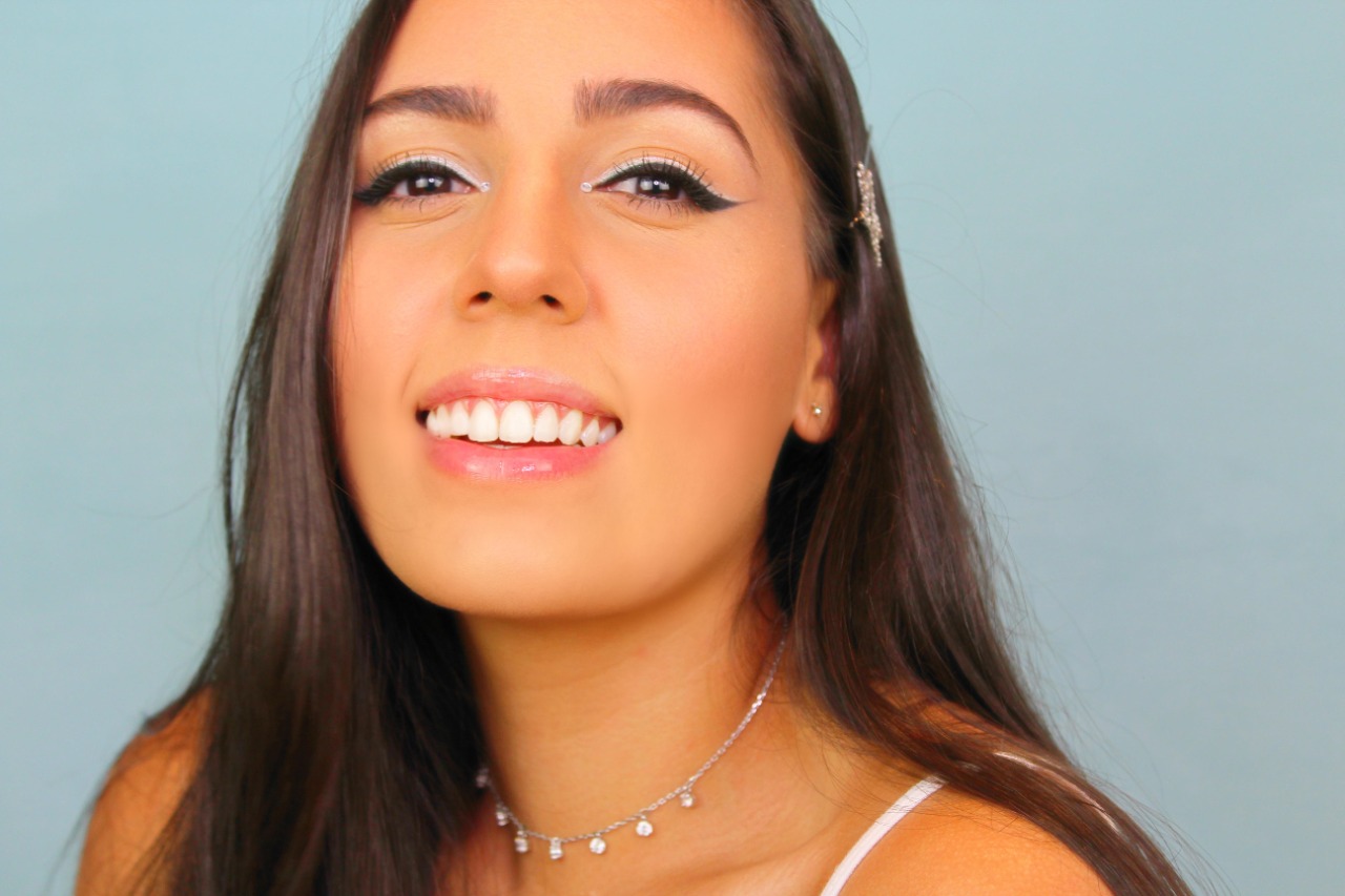 Youtuber Isadora Hatem comanda canal com dicas de beleza | Metrópoles