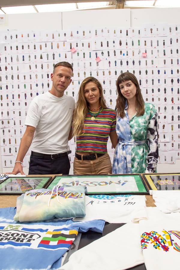 Alfredo Orobio, Marilia Biasi e Margherita Missoni em estúdio