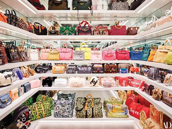 Closet Kylie Jenner