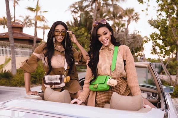 Shannon Hamilton e Winnie Harlow em campanha da bolsa Baguette, da Fendi