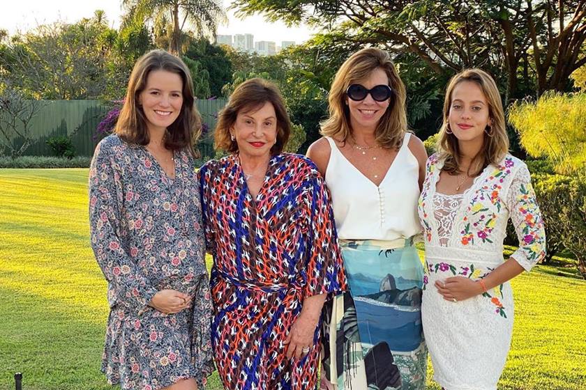 Gabriella Constantino, Noris Foresti, Cristiane Constantino e Luiza Vidal